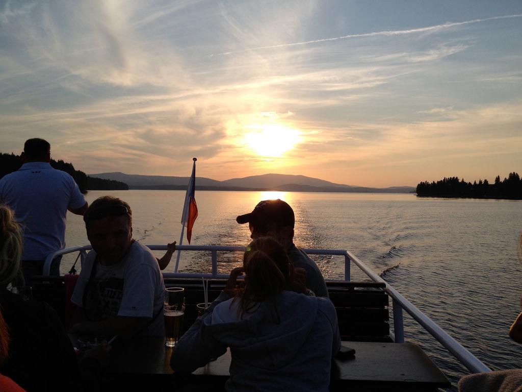 Apartmán s Výhledem na jezero Lipno nad Vltavou Exteriér fotografie
